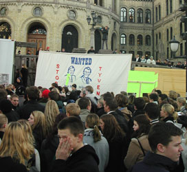 studentdemonstrasjon-nov-2001