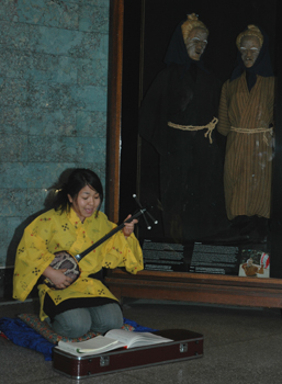 japansk-musikk-til-opning-av-okinawa-utstilling