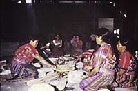Mayakvinner