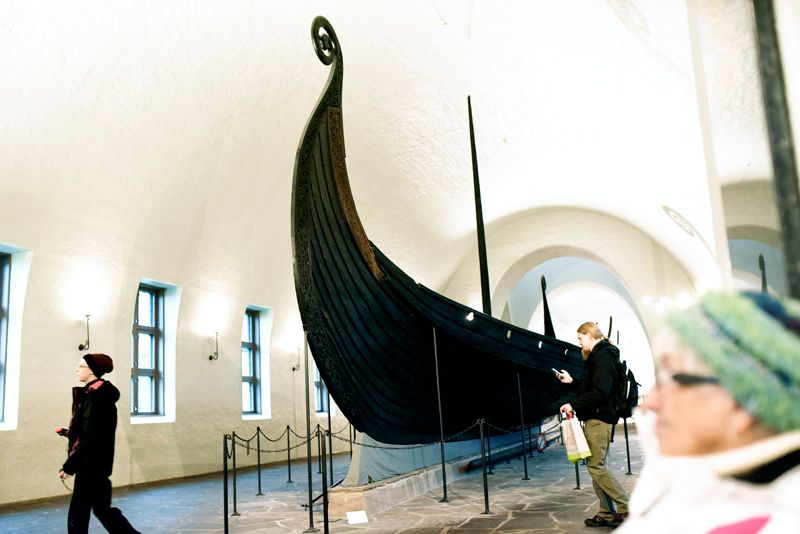 Et vikingskip i Vikingskipshuset